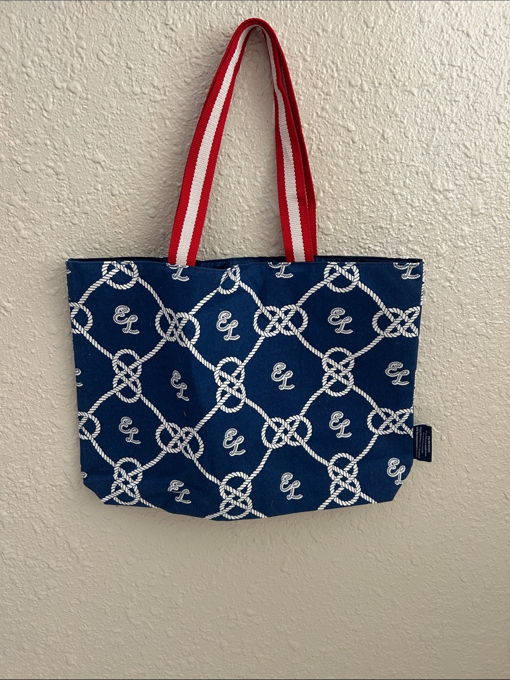 ESTEE LAUDER new in condition